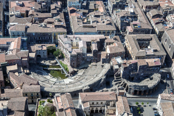FOTOGRAFIA: cronache celesti, a Modica in cento scatti aerei la “Sicilia mai vista” di Luigi Nifosì
